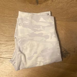 Camo Lululemon leggings